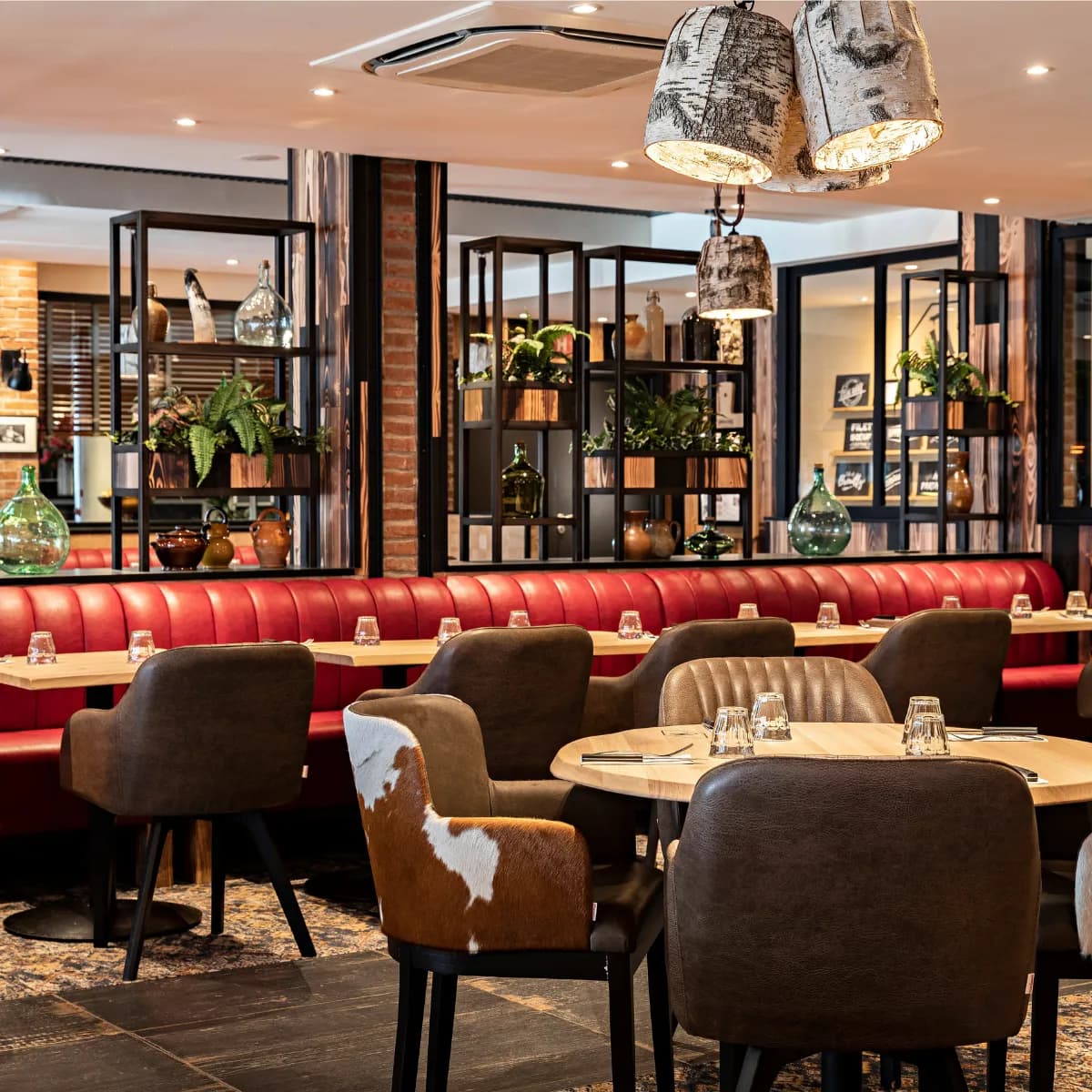 Photo de l'ambiance et des viandes braisées du restaurant Hippopotamus